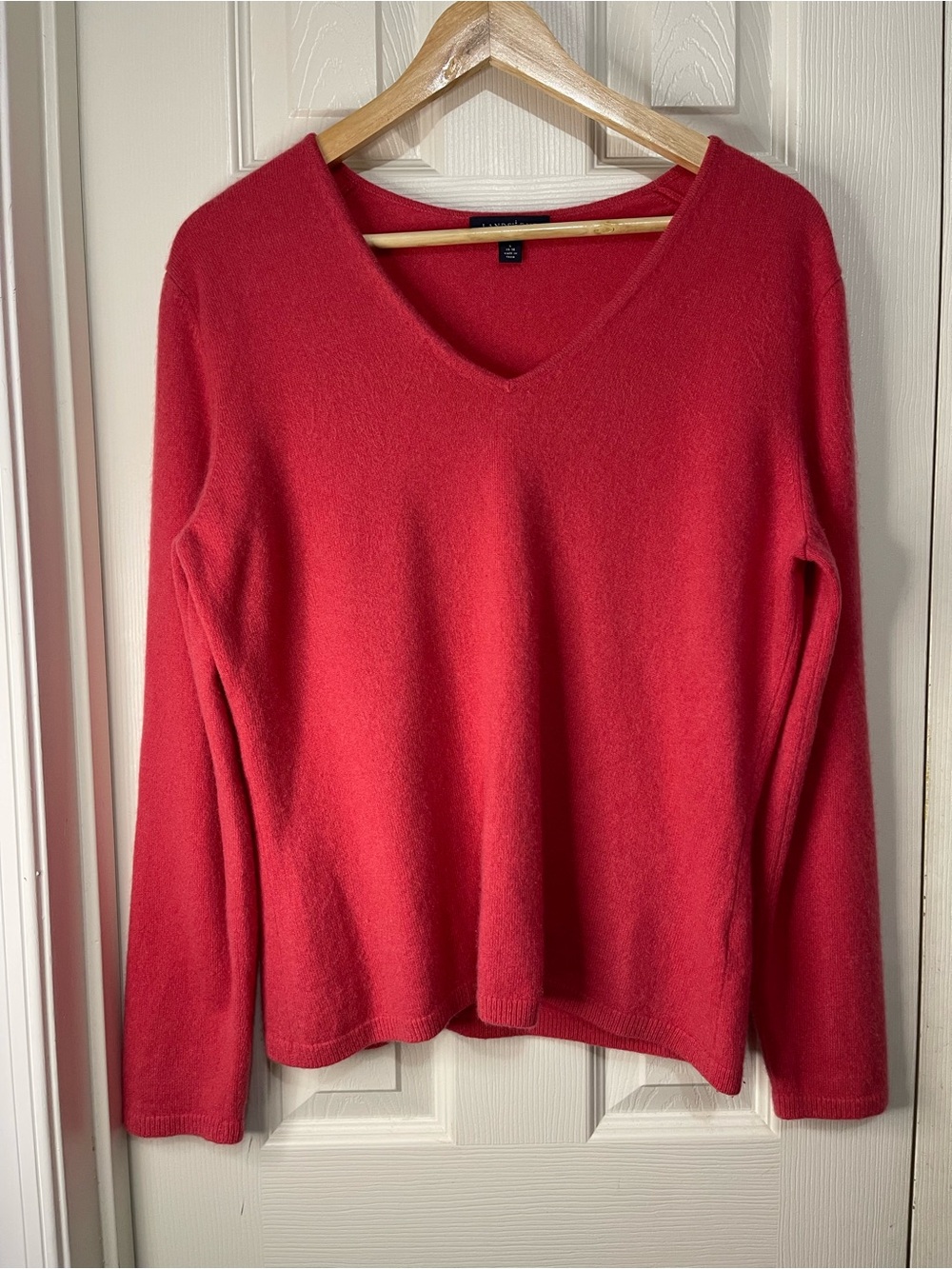 Lands End Pink Casual Preppy 100% Cashmere Lightweight V-Neck  Sweater size LG